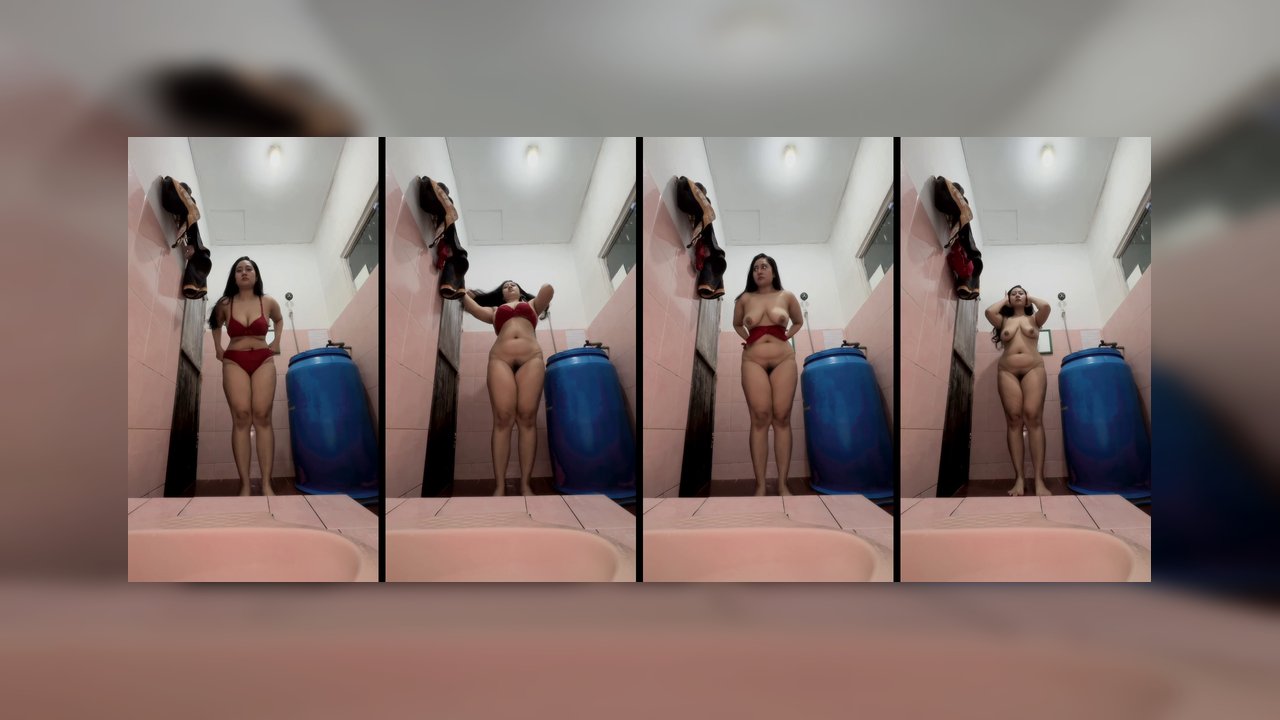 Bidan Sexy Machrita Omek Di Kamar Mandi Part 2